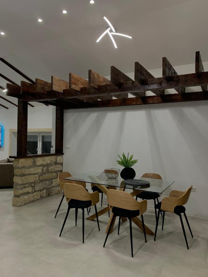 Kartal Centar Apartment Bihać Kültér fotó