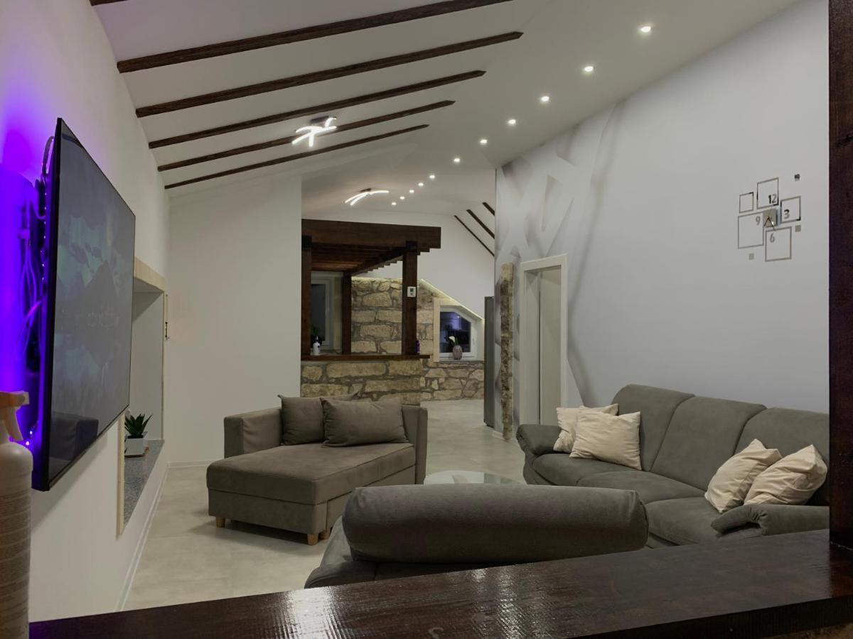 Kartal Centar Apartment Bihać Kültér fotó