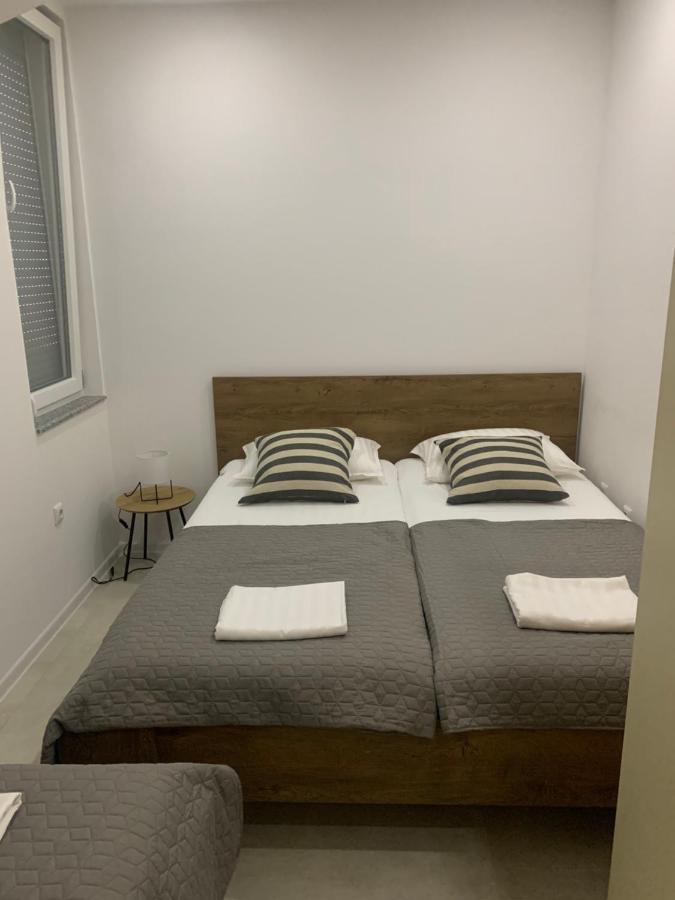 Kartal Centar Apartment Bihać Kültér fotó