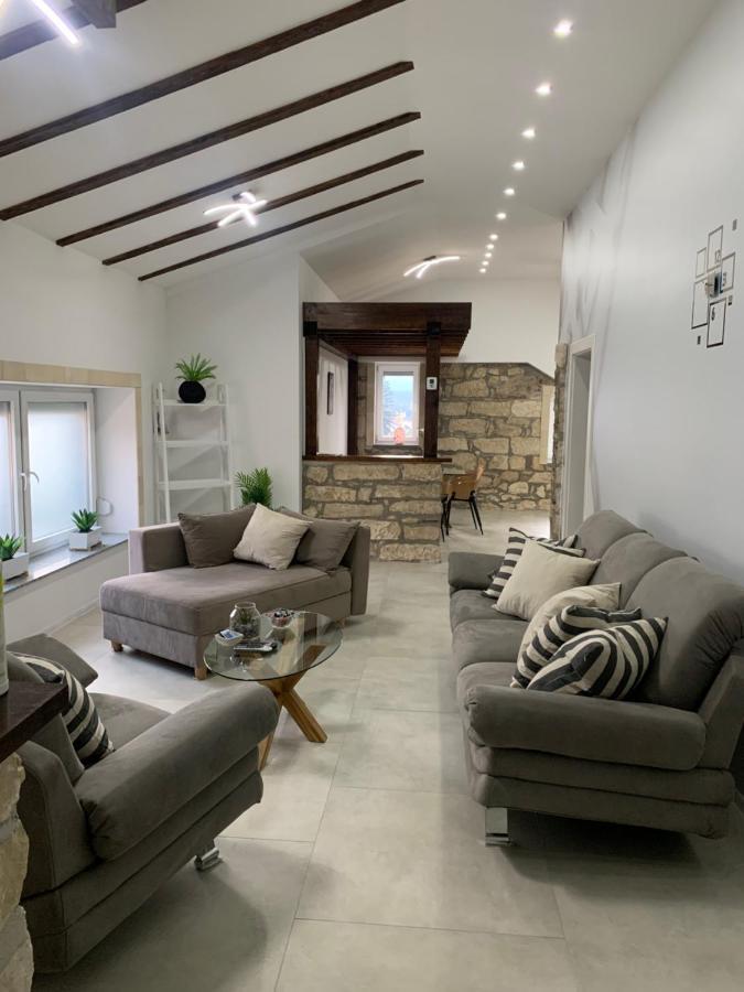 Kartal Centar Apartment Bihać Kültér fotó